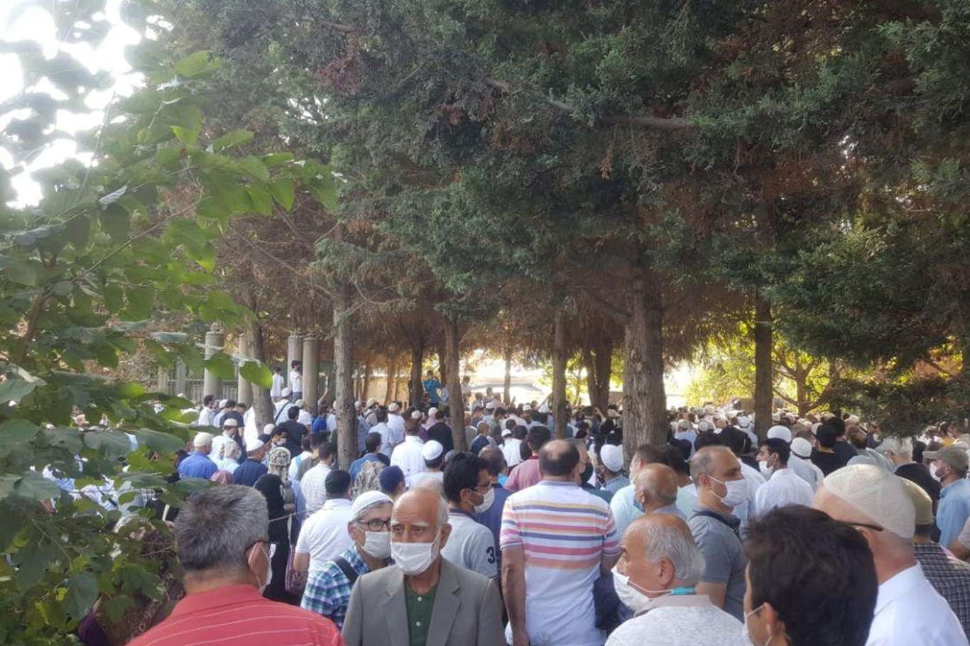 Bediüzzaman Said Nursi'nin talebesi Mehmet Fırıncı son yolculuğuna uğurlandı
